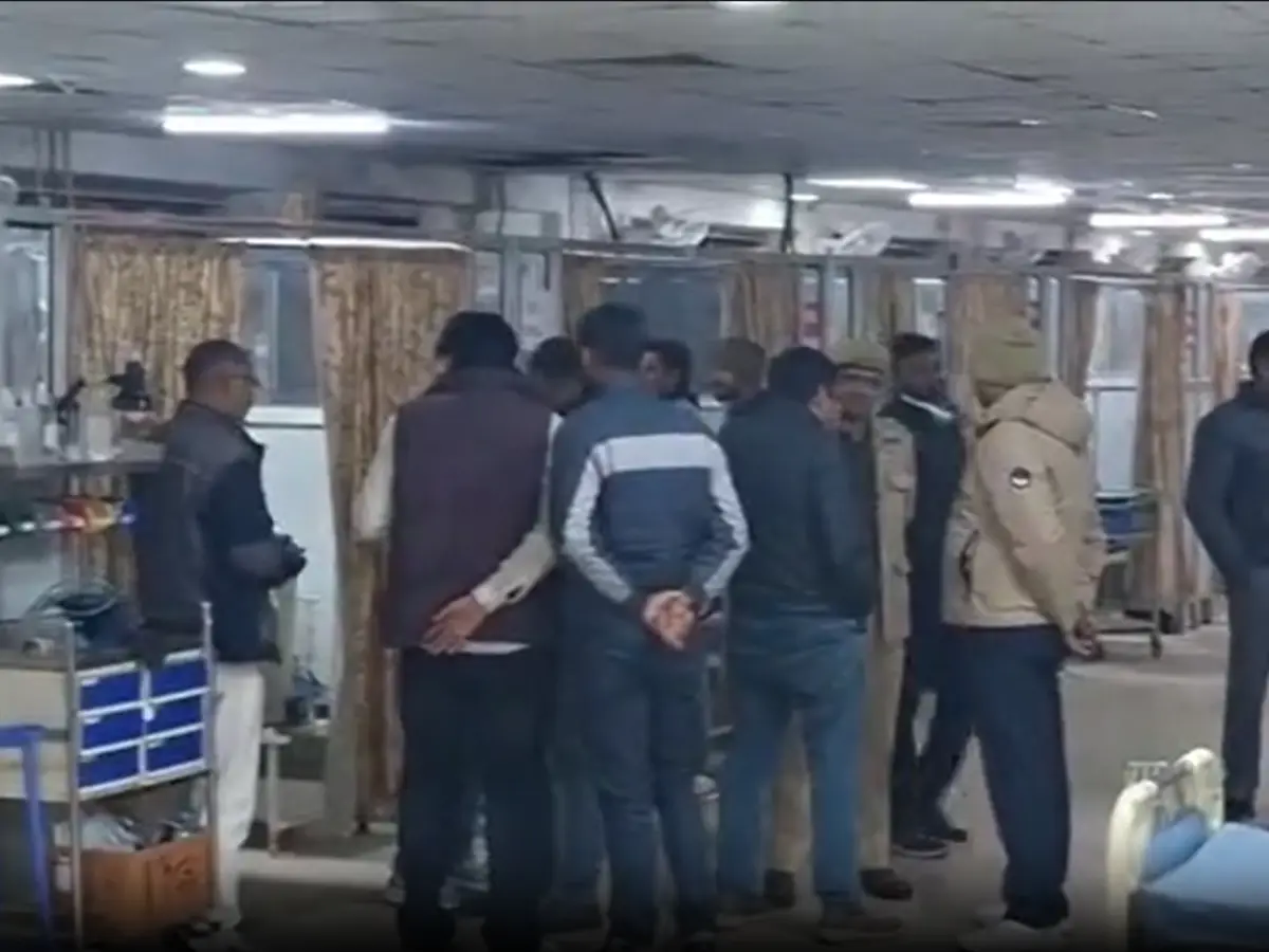 पुष्कर बाईपास पर ढाबे में चाय पी रहे लोगों पर जानलेवा हमला, दो गंभीर घायल