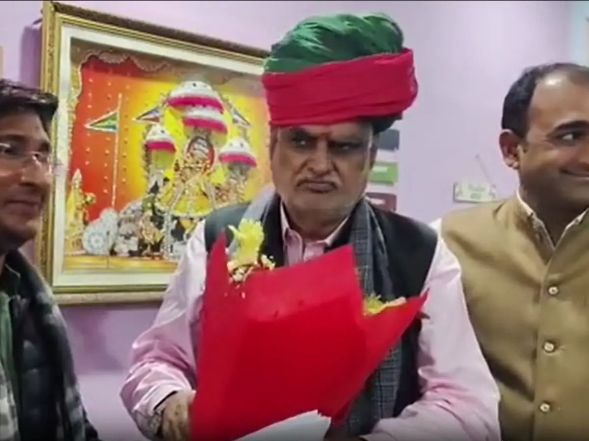 UDH मंत्री झाबर सिंह खर्रा पहुंचे कोटपूतली, स्थानीय कार्यकर्ताओं के साथ की महत्वपूर्ण बैठक