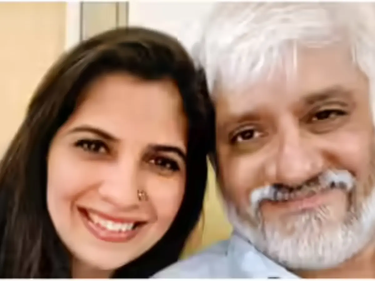 सुप्रीम कोर्ट ने विक्रम भट्ट और पत्नी श्वेताम्बरी को दी अंतरिम जमानत, 30 करोड़ के धोखाधड़ी मामले में राहत