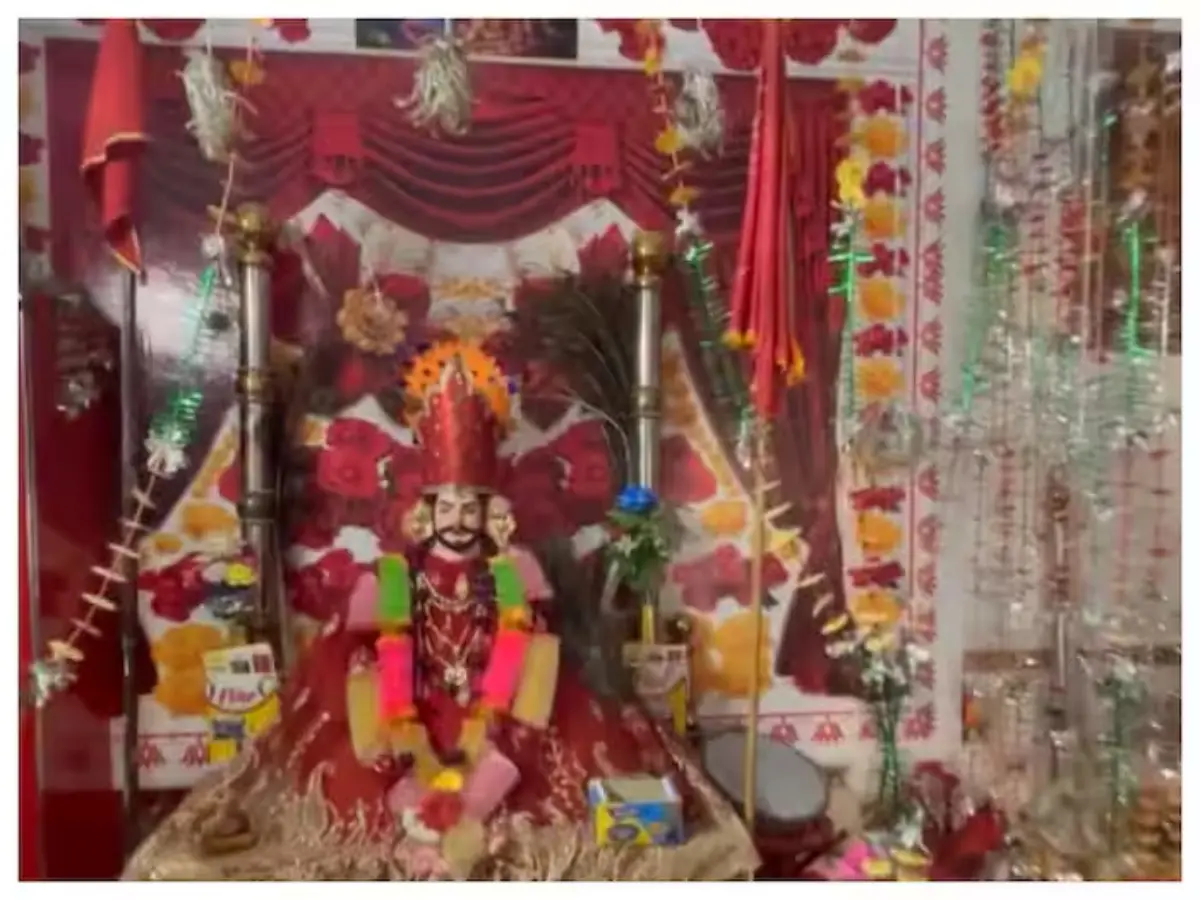 पाकिस्तान में भी श्याम बाबा का दरबार, अंदर की सजावट देख नहीं हटेंगी नजरें!