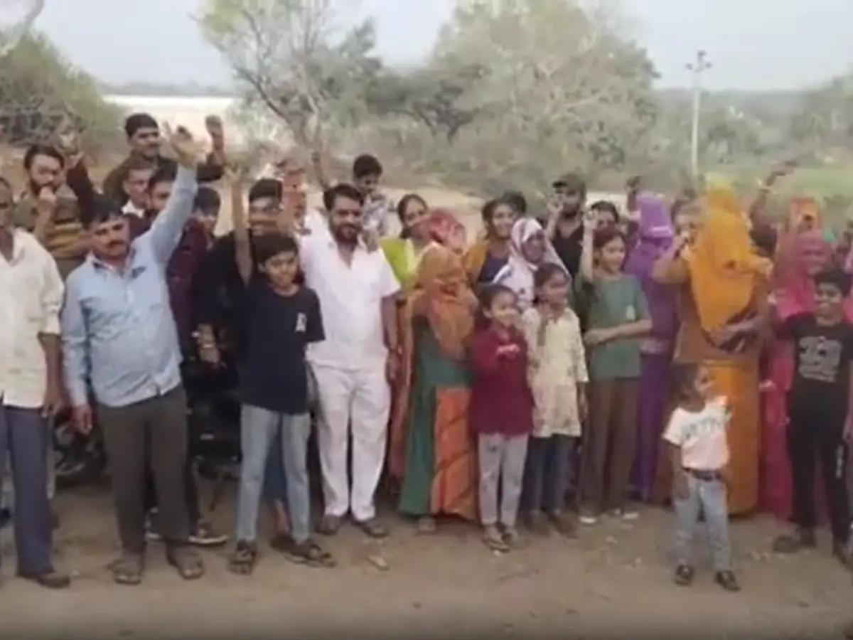 बोडीगामा बड़ा में क्वार्ट्ज फैक्ट्री की धूल से बदला गांवों का हुलिया, बीमारी की चपेट में ग्रामीण