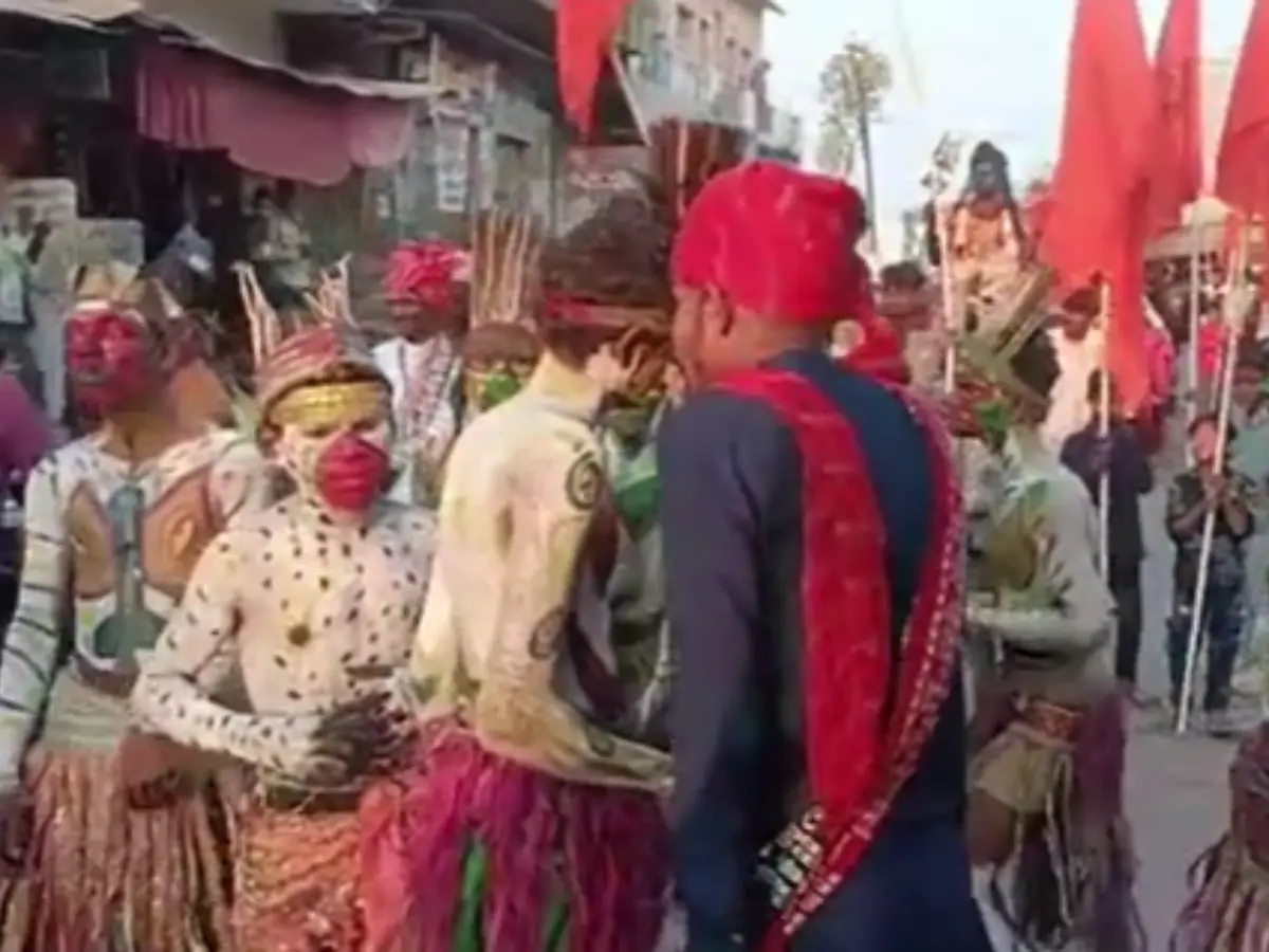 हर-हर महादेव के जयकारों से गूंजा राजस्थान, महाशिवरात्रि पर अलग-अलग जिलों में शिवालयों में लगी लंबी कतारें, तस्वीरें वायरल