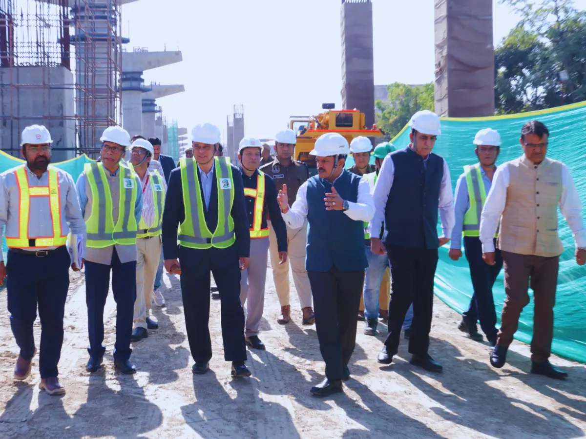 मुख्य सचिव वी. श्रीनिवास ने किया जयपुर मेट्रो का निरीक्षण, आधुनिक तकनीक से होगा विस्तार