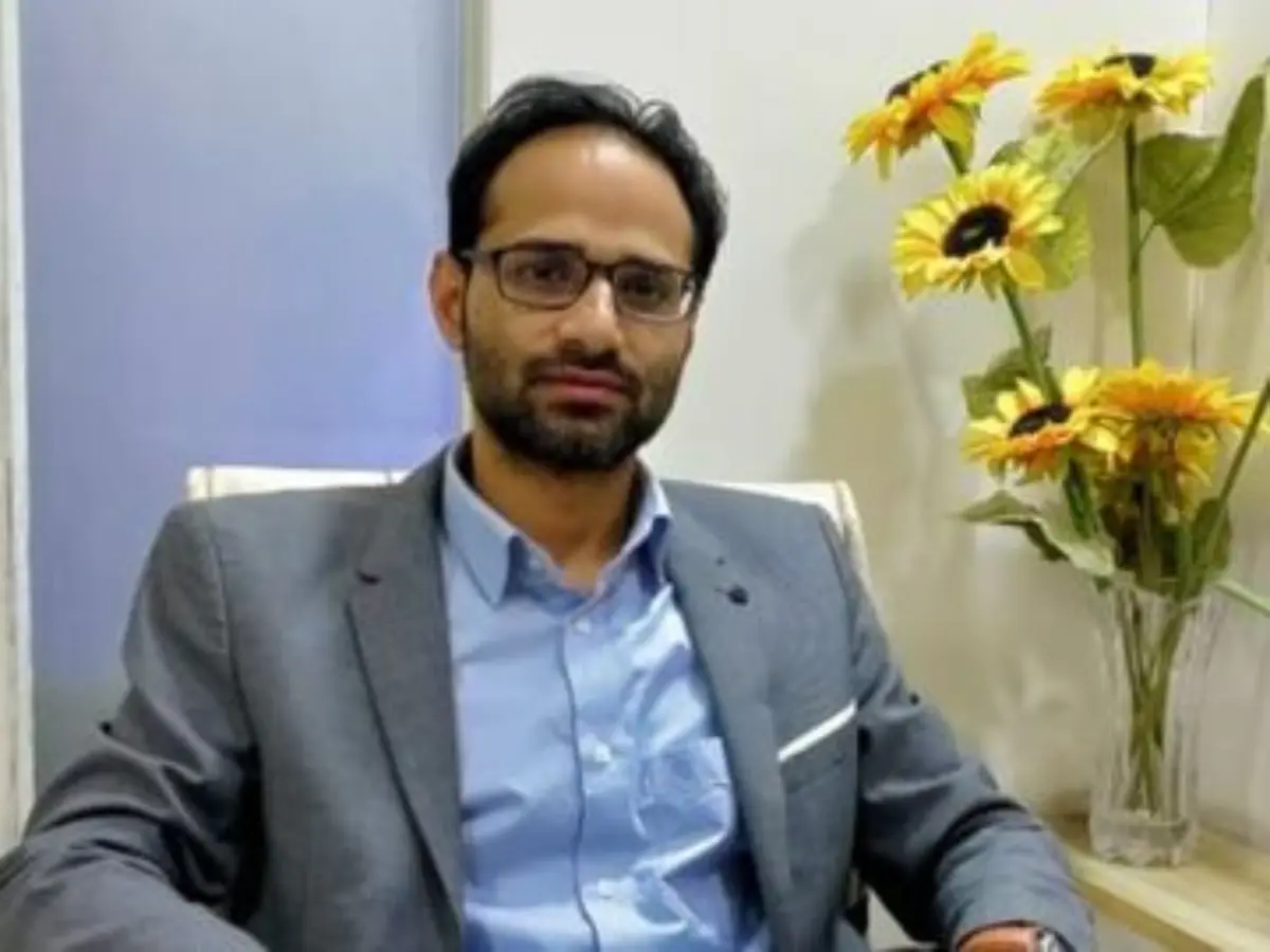 Ajmer: डॉ. ने व्हाट्सएप स्टेटस लगाकर उठाया बड़ा कदम, बीवी थी 460 किलोमीटर दूर