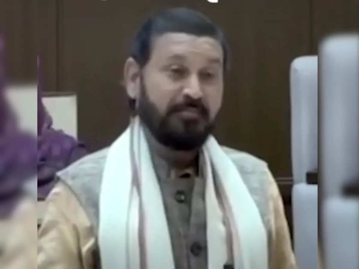 MLA संदीप शर्मा की टिप्पणी से विधानसभा में हंगामा, सदन में गूंजा गहलोत का नाम