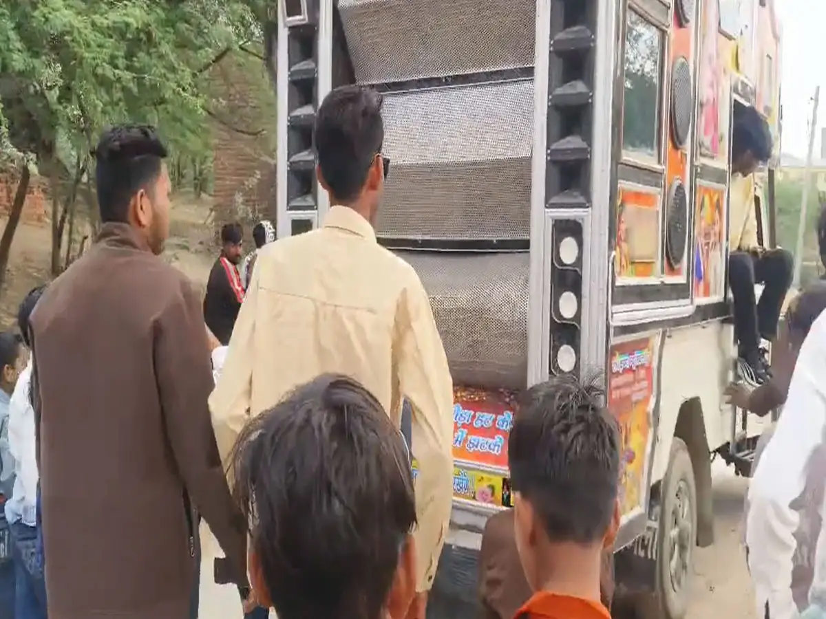 DJ की धुन पर नाचते बच्चों पर चढ़ गई पिकअप, लाउड गानों ने दबा दी चीखें, पढ़ें टोंक में शादी कैसे बन गई मातम का मंजर