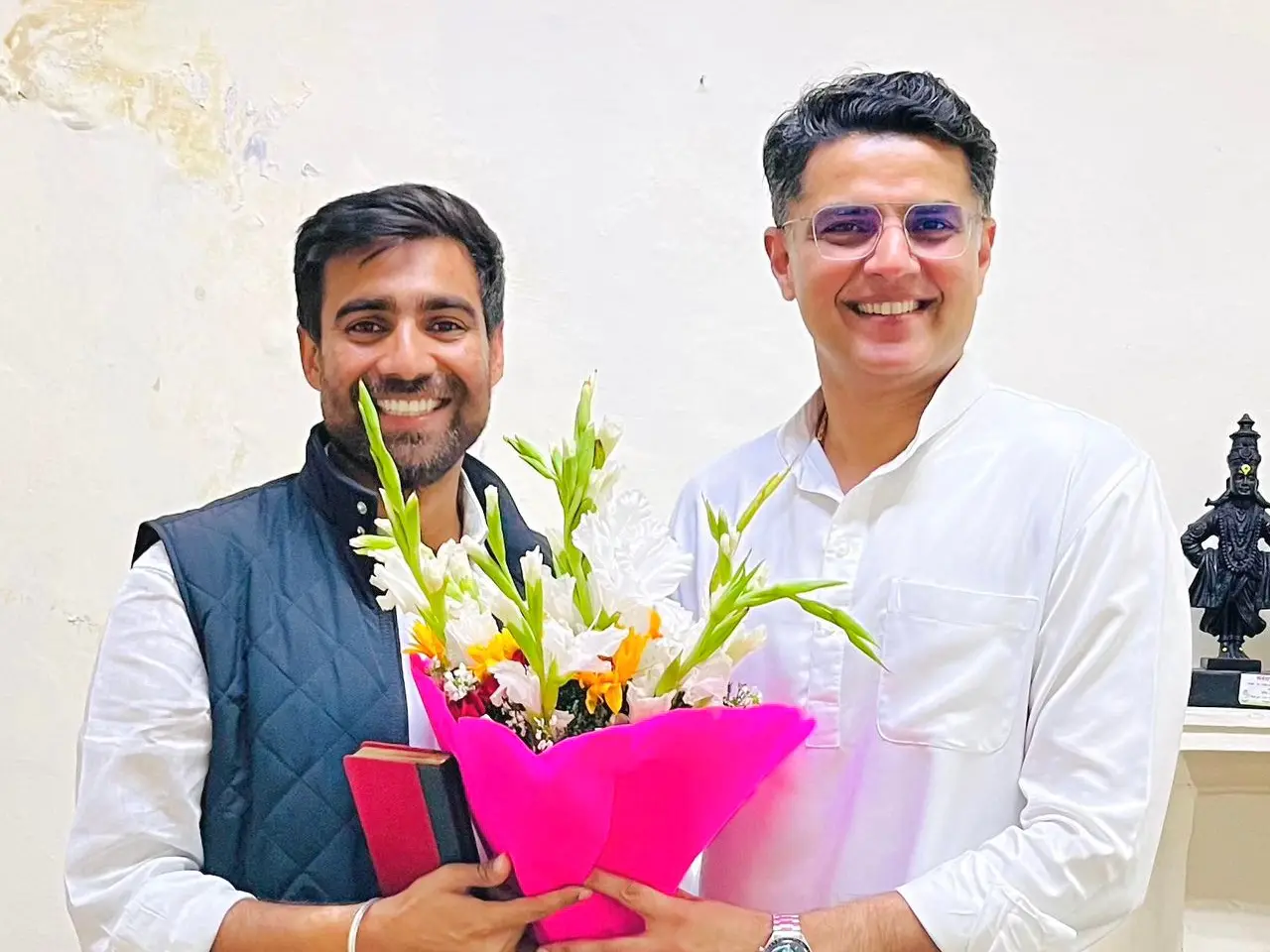 NSUI की रणनीतिक बैठक, दिल्ली में सचिन पायलट से मिले विनोद जाखड़