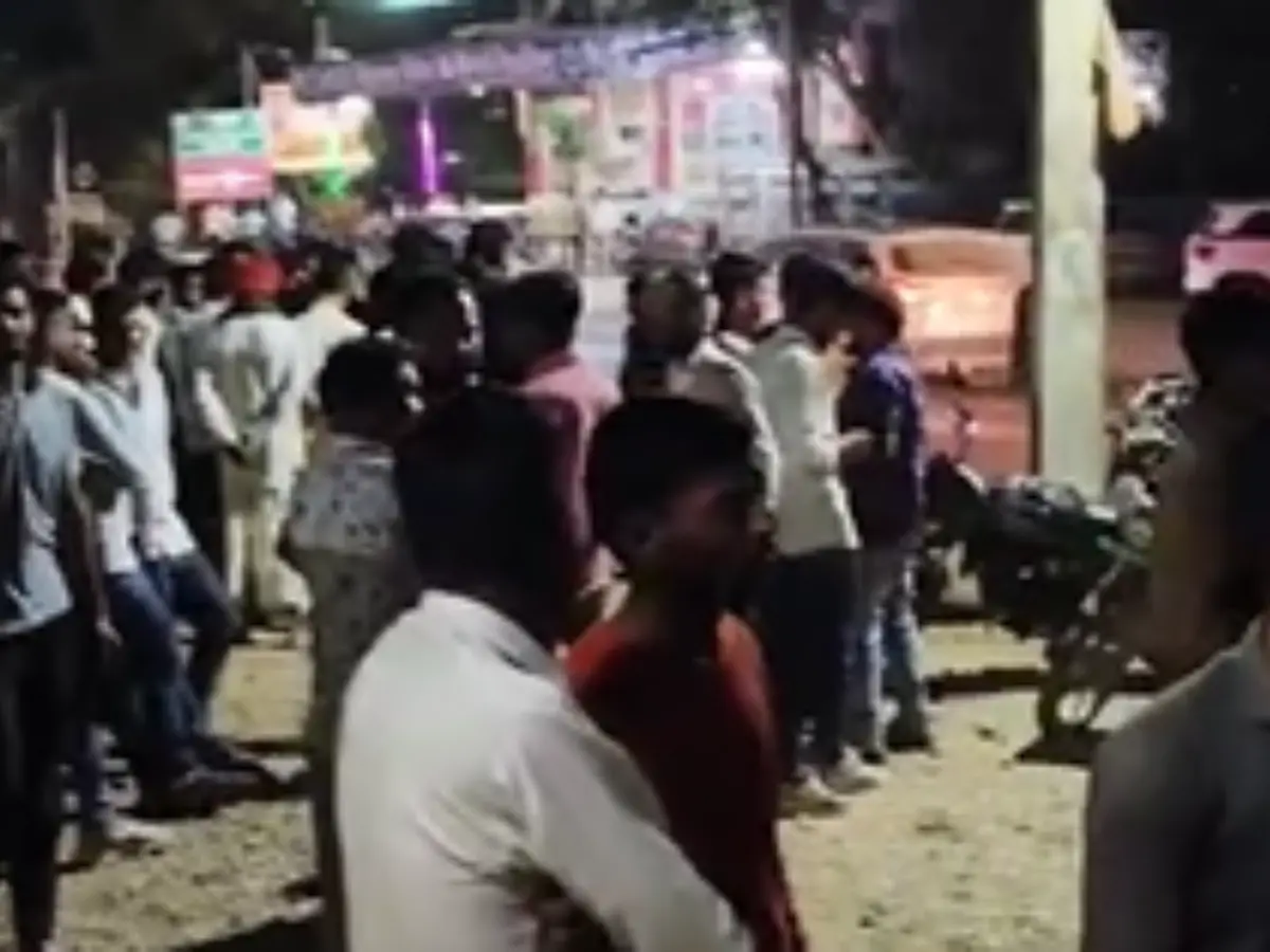 अजमेर में बच्चों की कहासुनी ने लिया विकराल रूप, दो समुदायों में तनाव, थाने पर सैकड़ों की भीड़!