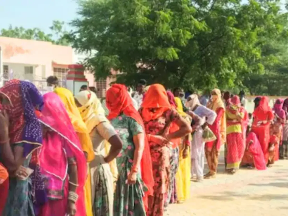 दूदू में पंचायत राज चुनाव से पहले क्यों गरमाई सियासत, जानें आखिर अब किस मामले ने पकड़ लिया तूल?