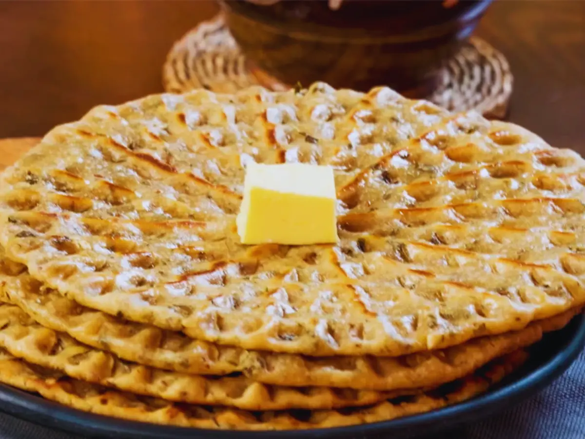 Rajasthani Khoba Roti | राजस्थानी स्टाइल में घर पर बनाएं खोबा रोटी ...