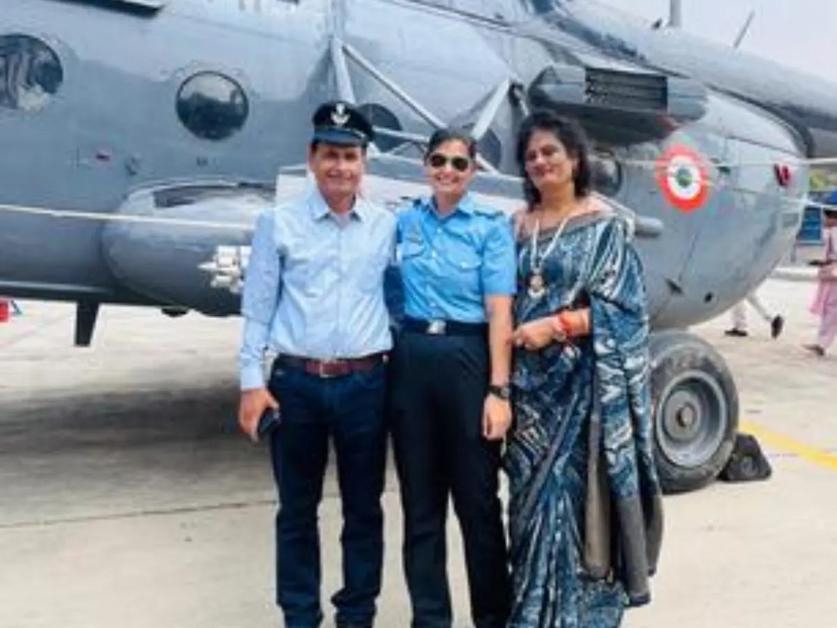 Success Story: कौन हैं ऋषिना शर्मा, जो बनीं भारतीय वायुसेना में फ्लाइंग ऑफिसर