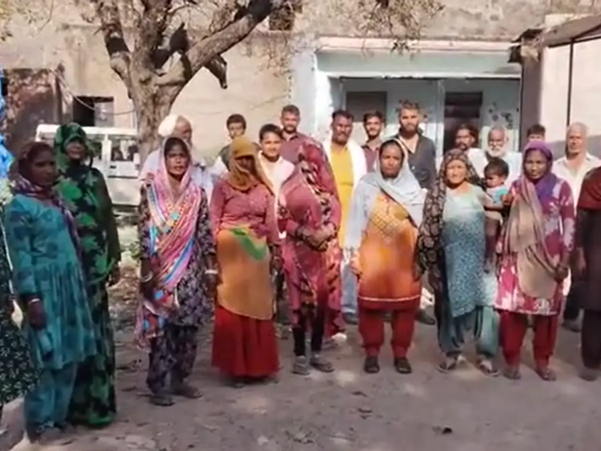 अलवर में पेयजल संकट पर फूटा महिलाओं का गुस्सा, जल जीवन मिशन में अनियमितताओं का आरोप
