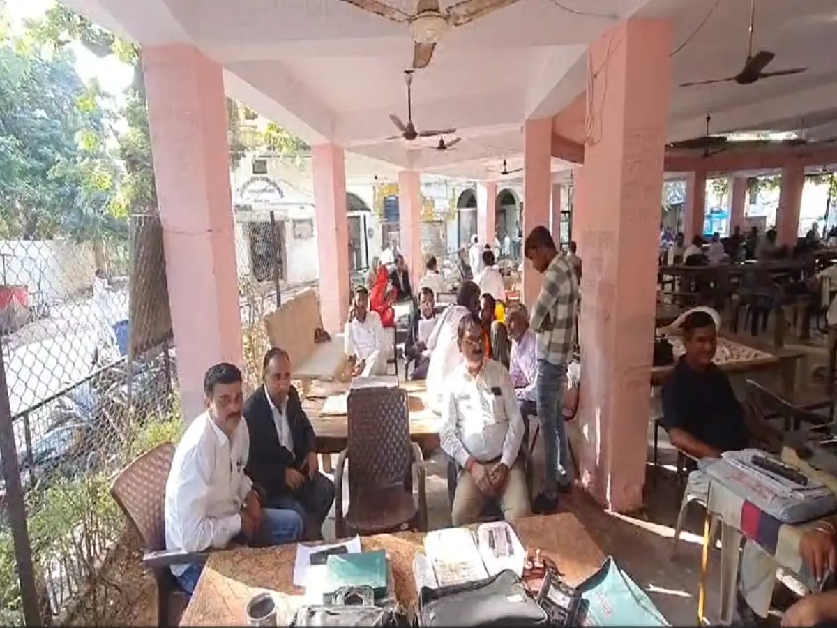 कोल्ड ड्रिंक में शराब पिलाकर किया जघन्य अपराध, ब्लैकमेल कर कई बार बनाया हवस का शिकार, POCSO कोर्ट ने सुनाई कड़ी सजा