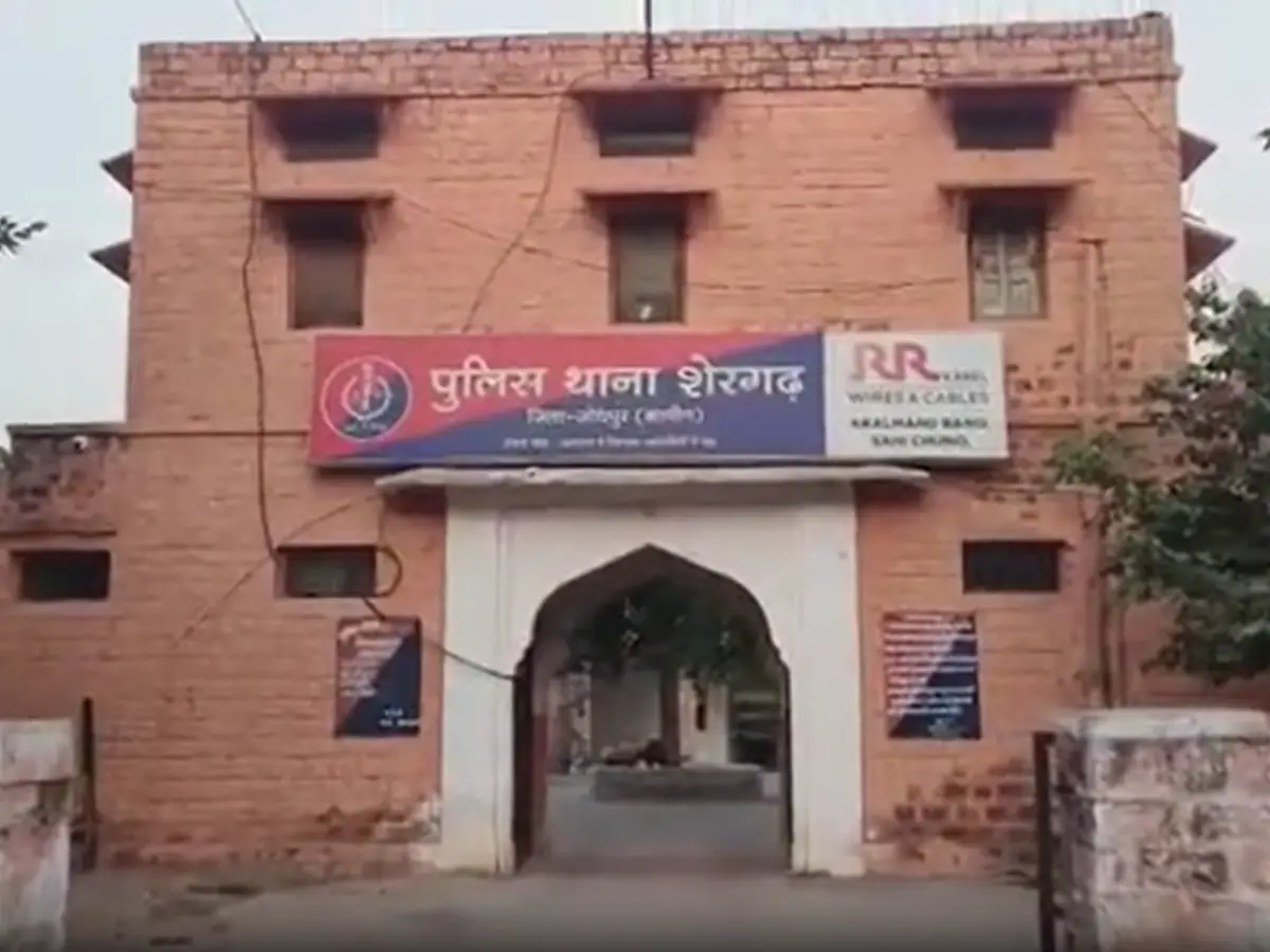 बिजली बिल मांगने आए लाइनमैन ने महिला से की बदसलूकी, थाने में मामला दर्ज