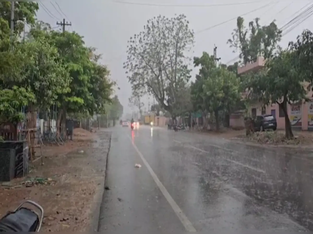 राजस्थान में एकदम से फिर बदलेगा मौसम, तेज आंधी-बारिश के साथ गिरेंगे ओले