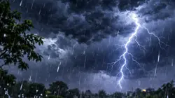 Jaipur Weather: काले बादलों ने जयपुर में शुरू किया बरसना, बारिश के साथ ओले गिरने का जारी है अलर्ट