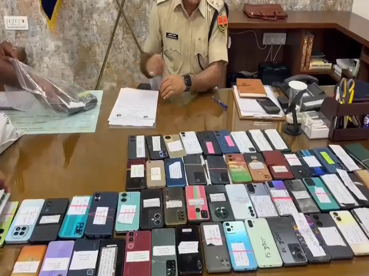 राजस्थान पुलिस का बड़ा कमाल! 28510 खोए मोबाइल किए वापस, इस पोर्टल ने बदली गेम
