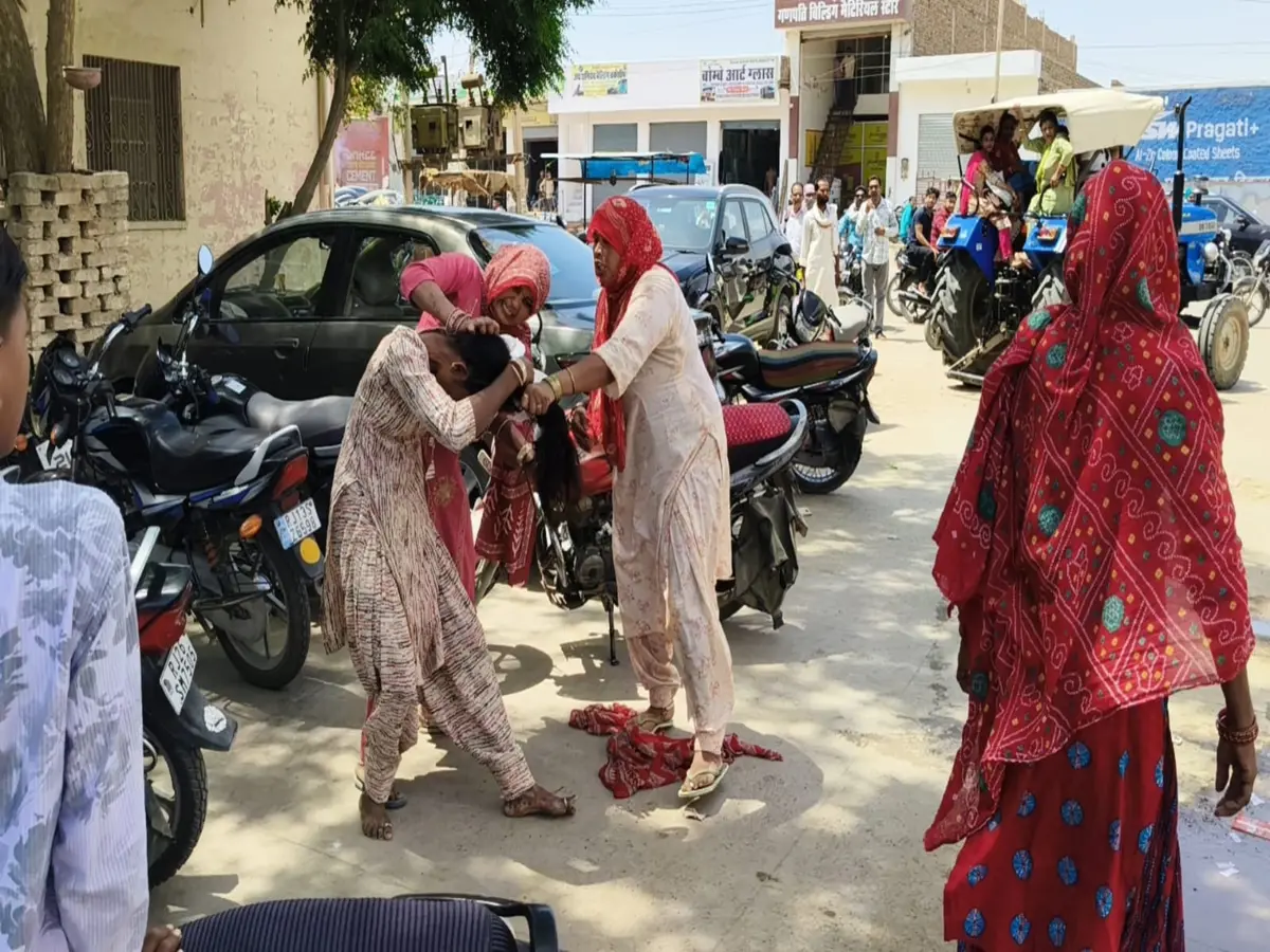 अनूपगढ़ में सरेबाजार एक महिला और व्यक्ति की पिटाई, शख्स पर मुंह बोली बहन के साथ शादी करने का आरोप