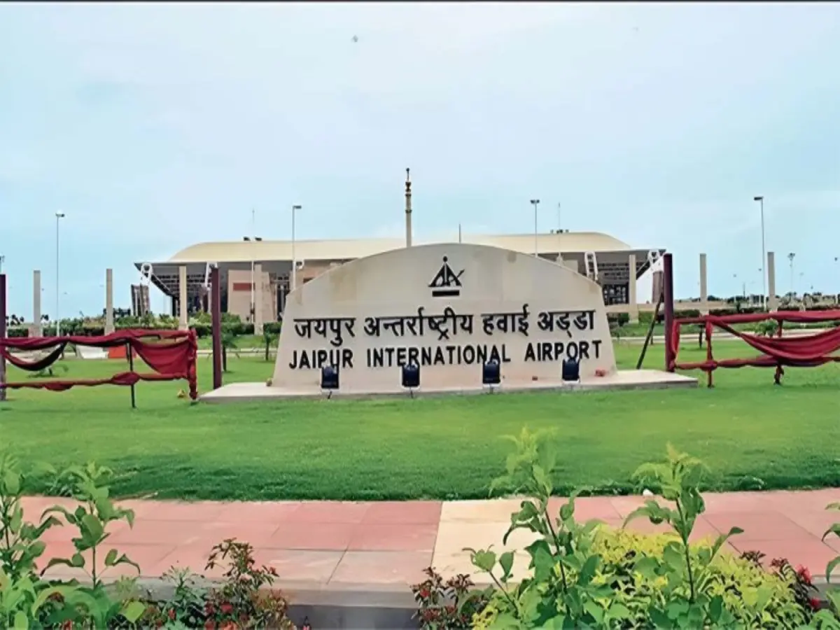 जयपुर एयरपोर्ट की उड़ान पर ब्रेक! सिर्फ 18 शहरों तक सिमटी कनेक्टिविटी