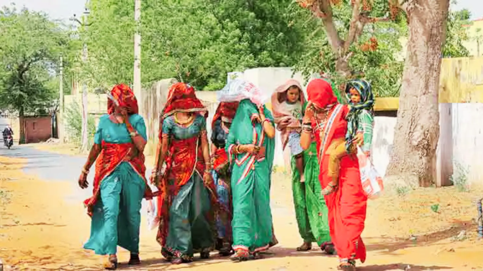 Jaipur: राजस्थान में भीषण गर्मी का कहर! पारा पहुंचा 43°C, IMD का हीटवेव  अलर्ट