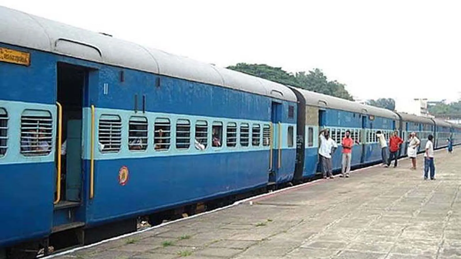 उत्तर-पश्चिम रेलवे में 99% विद्युतीकरण पूरा, इलेक्ट्रिक ट्रेन संचालन पर जोर