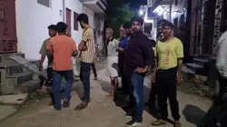 रिश्ता देखने के बहाने घर में घुसे बदमाश, परिवार को बंधक बनाकर लाखों की लूट